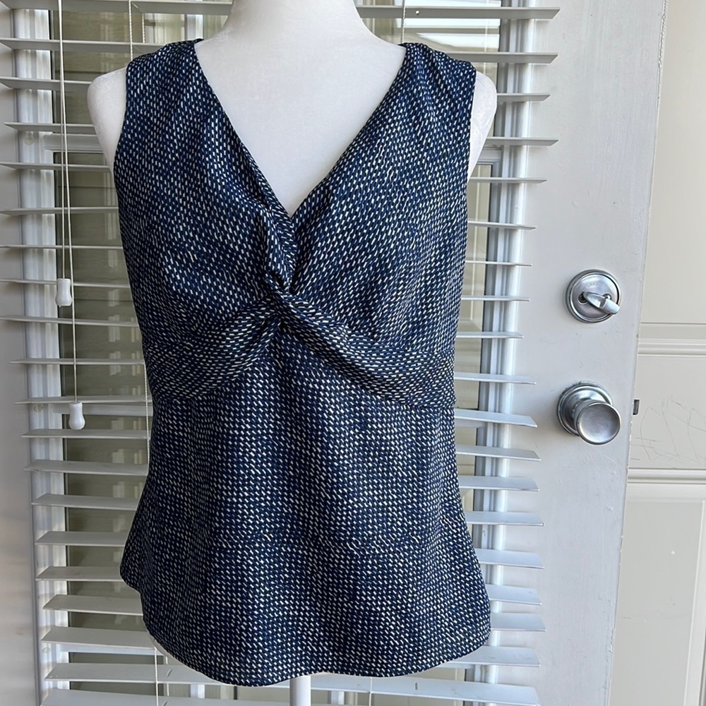 LOFT Sleeveless Blouse - Picture 1 of 4